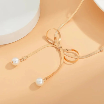 Dainty Pearl Drop Bow Necklace