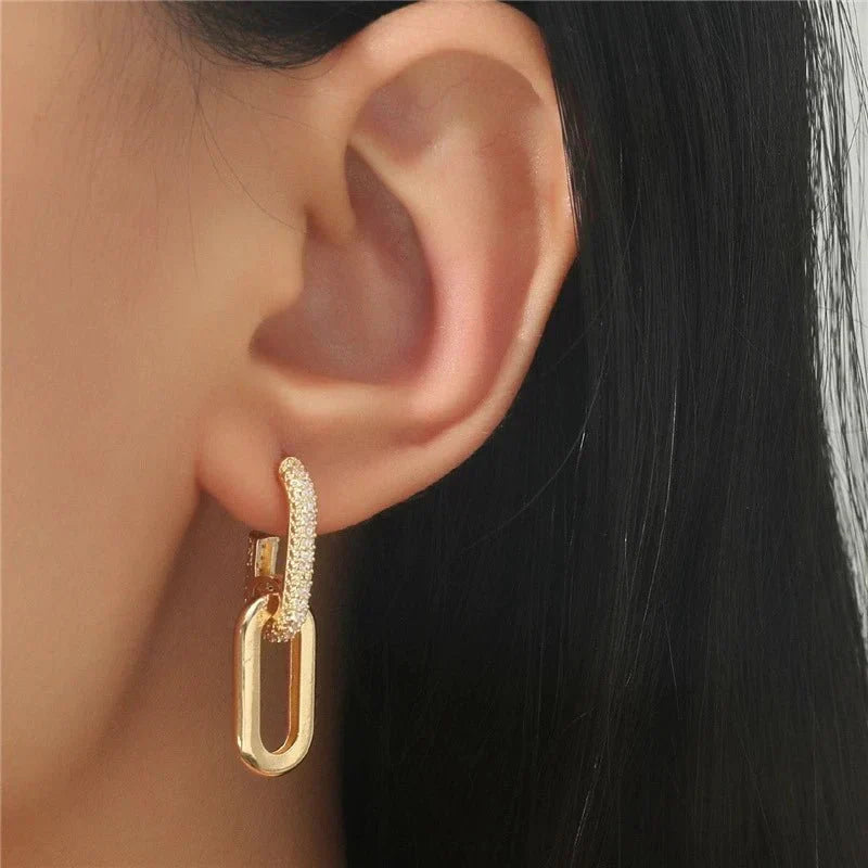 Beautiful Round Diamond Stud Earrings - Luxicro