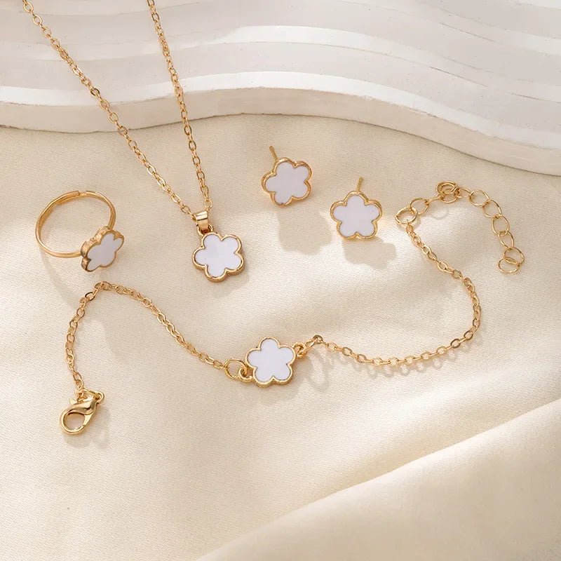 Dainty Floral Clover Necklace Set for Women