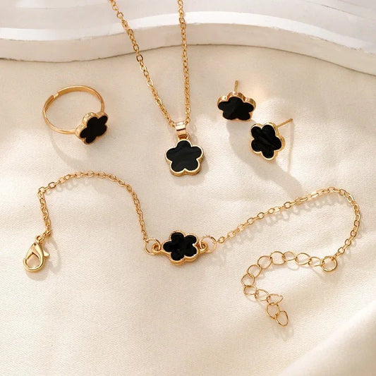 Dainty Floral Clover Necklace Set for Women - Luxicro