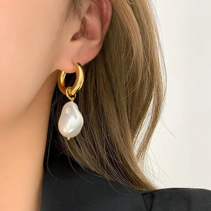 Classic Freshwater Pearl Dangle Earrings - Luxicro