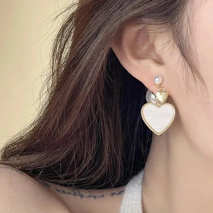 Pretty Pearl Heart Dangle Earrings