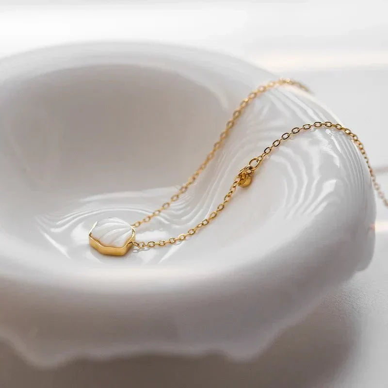 Stunning Coastal Shell Drop Necklace