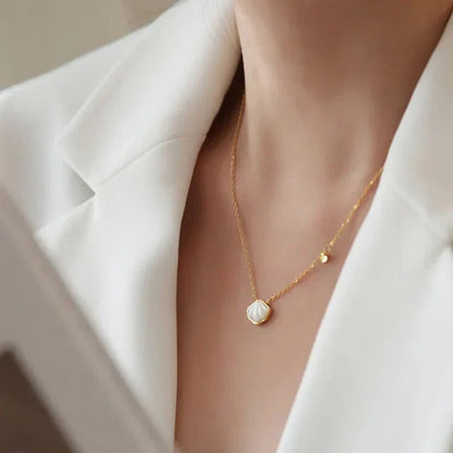 Stunning Coastal Shell Drop Necklace