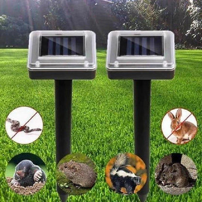 Outdoor Solar Pest Repeller for Yard Protection