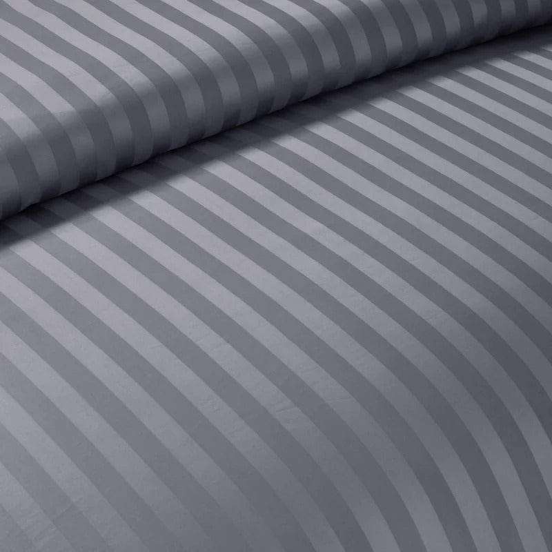 Luxury Grey Bedding Set (Soft Cotton)