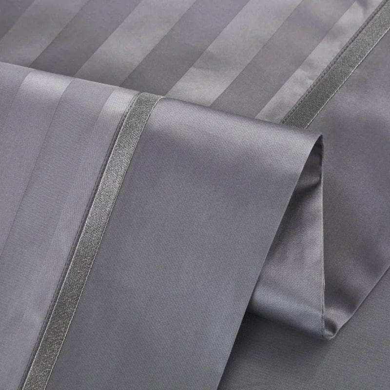 Luxury Grey Bedding Set (Soft Cotton)