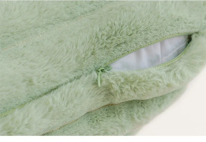 Cozy Comfortable Pillowcases and Pillows for Better Sleep