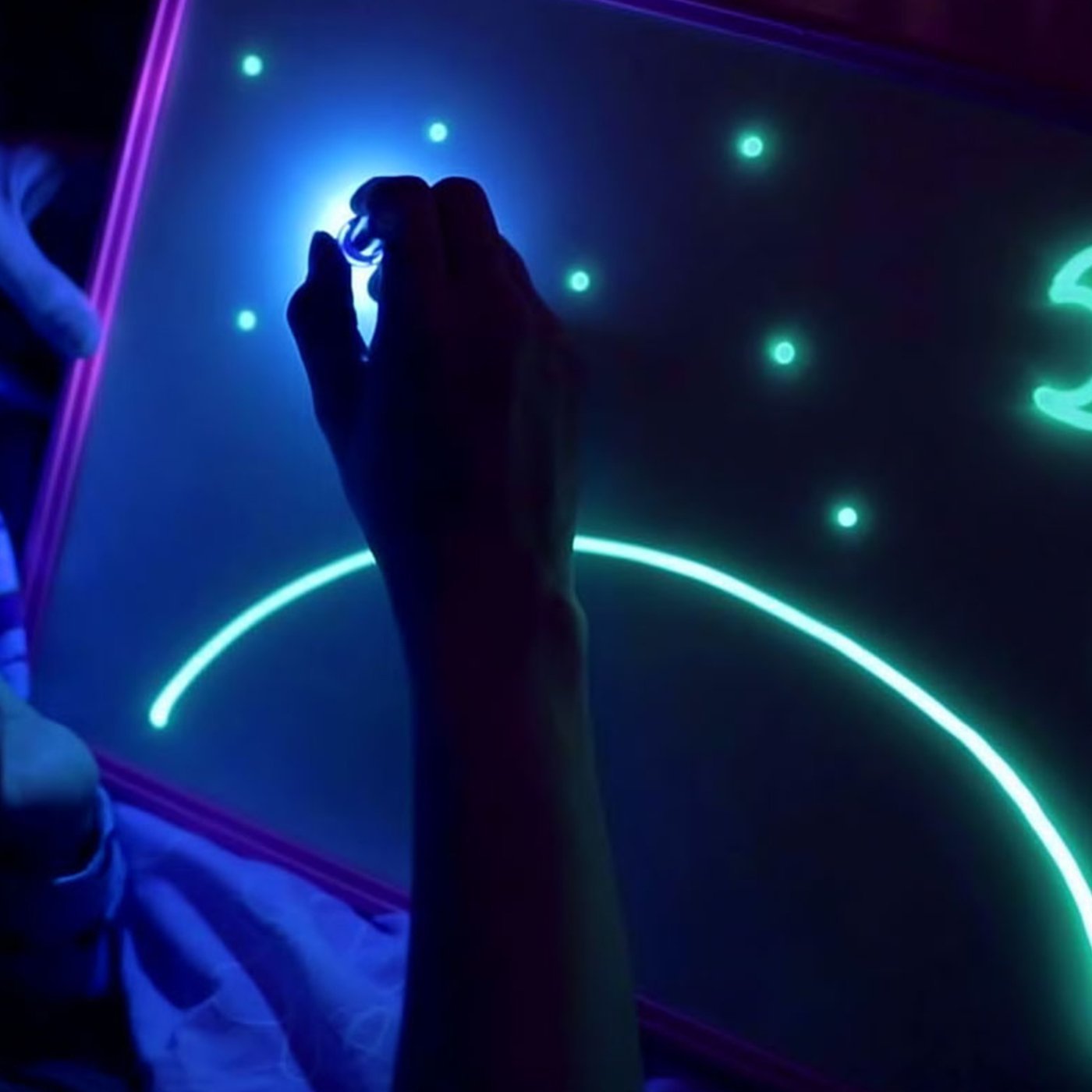 Creative LED Art Toy