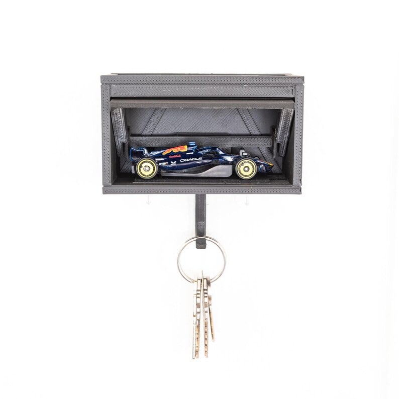 Clutter Free Key Organizer for Home