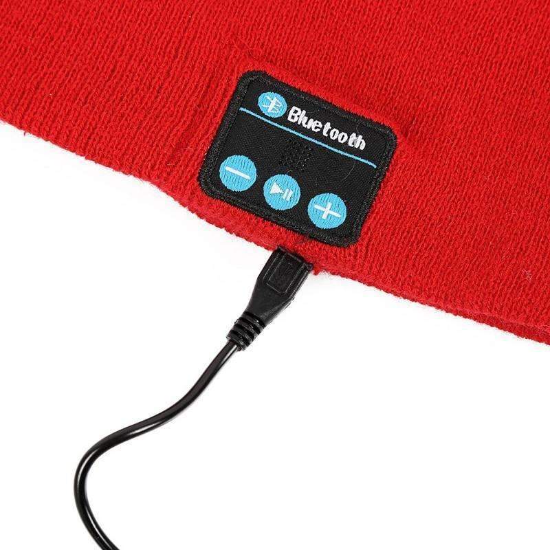 Cozy Wireless Beanie with Touch Screen Gloves