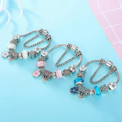 Beautiful Silver Flower Charm Bracelet for Women
