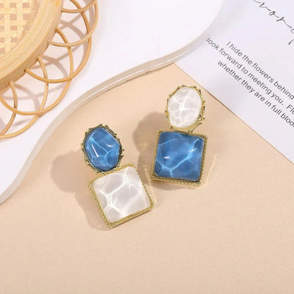 Fashionable Abstract Oval Dangle Earrings