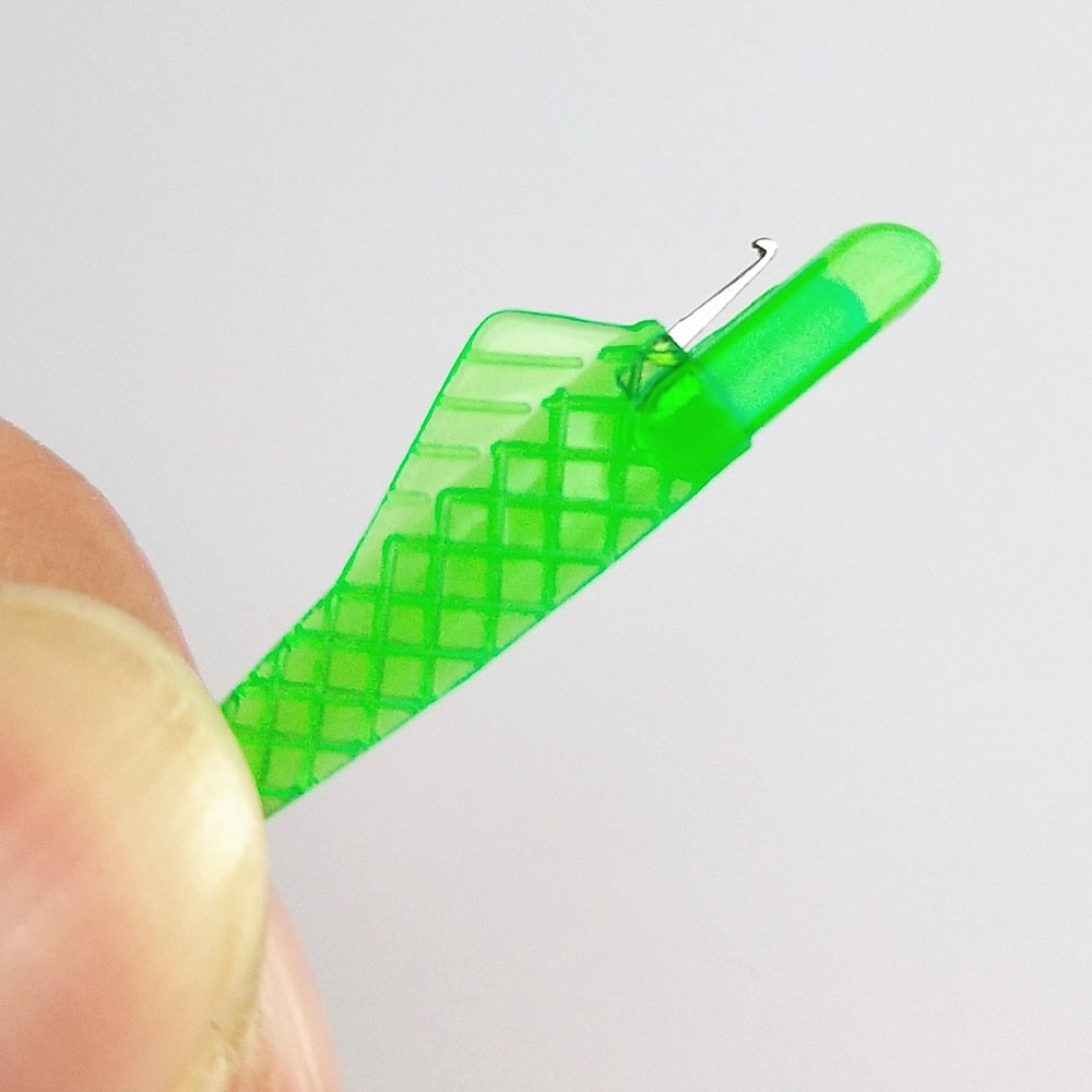 Simple Sewing Threads for Easy Threading