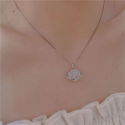Beautiful Moonstone Crystal Pendant Necklace