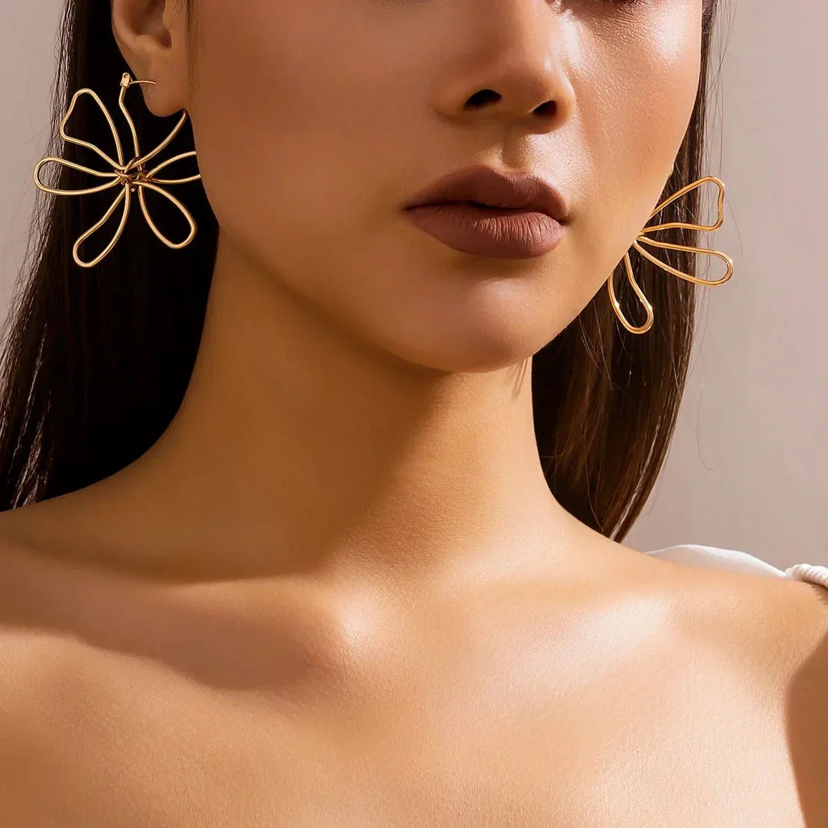 Dainty Floral Pendant Earrings
