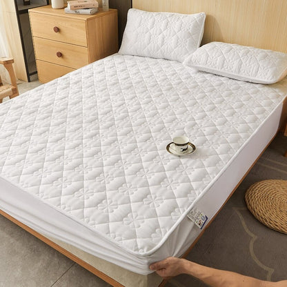 Breathable Bed Protector and Pillowcase Set - Luxicro