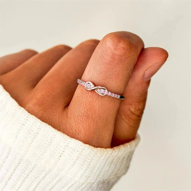 Elegant Classic Solitaire Diamond Ring - Luxicro