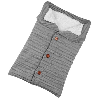 Cozy Thermal Infant Sleeping Bag for Cold Nights - Luxicro