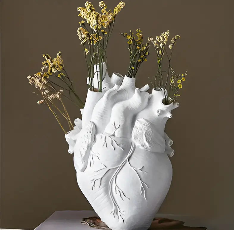 Classic Romantic Heart Vase