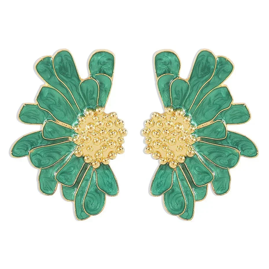 Trendy Floral Dangle Earrings