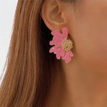 Trendy Floral Dangle Earrings
