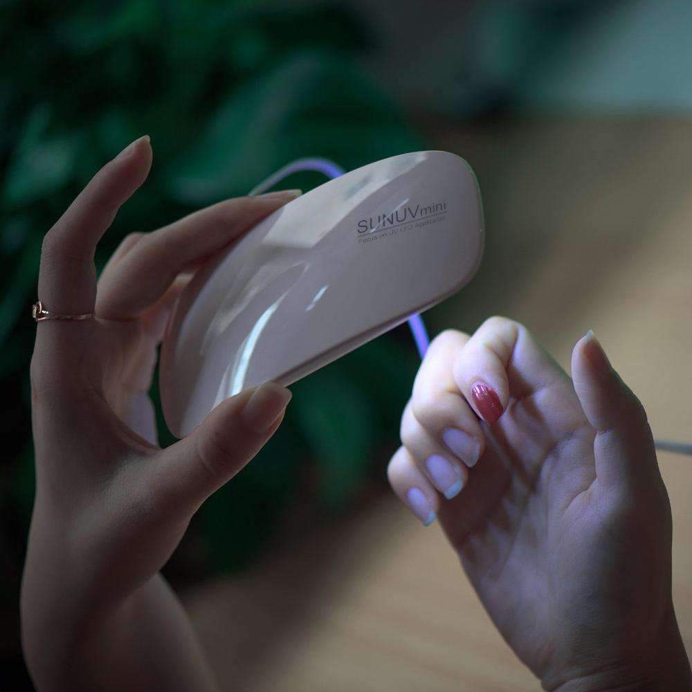 Quick UV Nail Dryer Lamp
