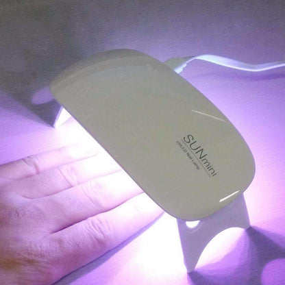 Quick UV Nail Dryer Lamp