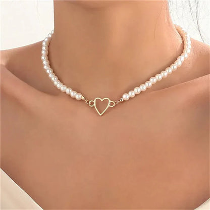 Dainty Heart Pearl Pendant Necklace