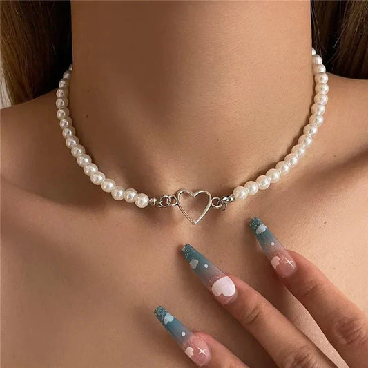 Dainty Heart Pearl Pendant Necklace - Luxicro