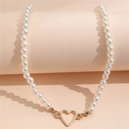 Dainty Heart Pearl Pendant Necklace