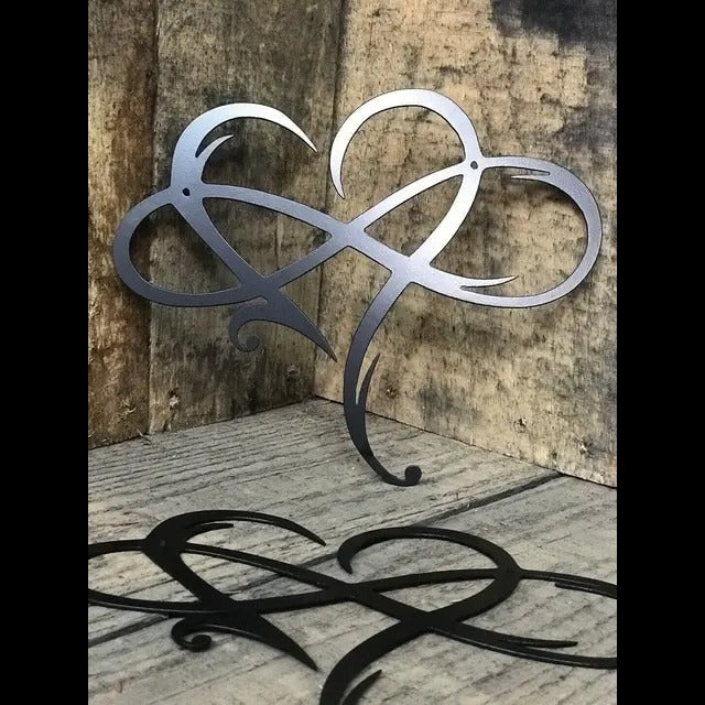 Romantic Metal Heart Wall Art - Luxicro