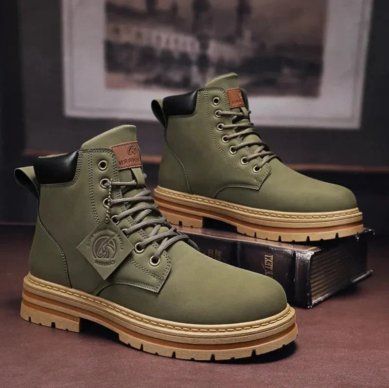 Durable Mens Hiking Boots With Cushioned Insoles