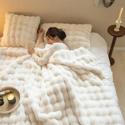All Year Soft Throw Blanket
