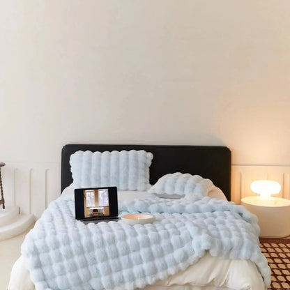 All Year Soft Throw Blanket