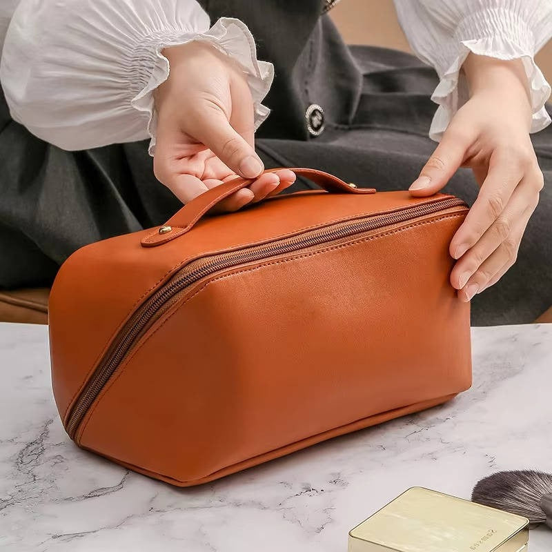 Portable Cosmetics Storage Bag - Luxicro