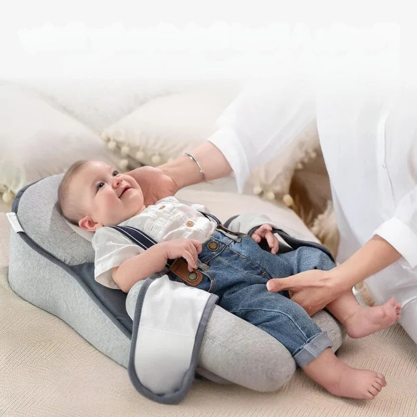 Gentle Anti-Reflux Baby Pillow Bed - Luxicro