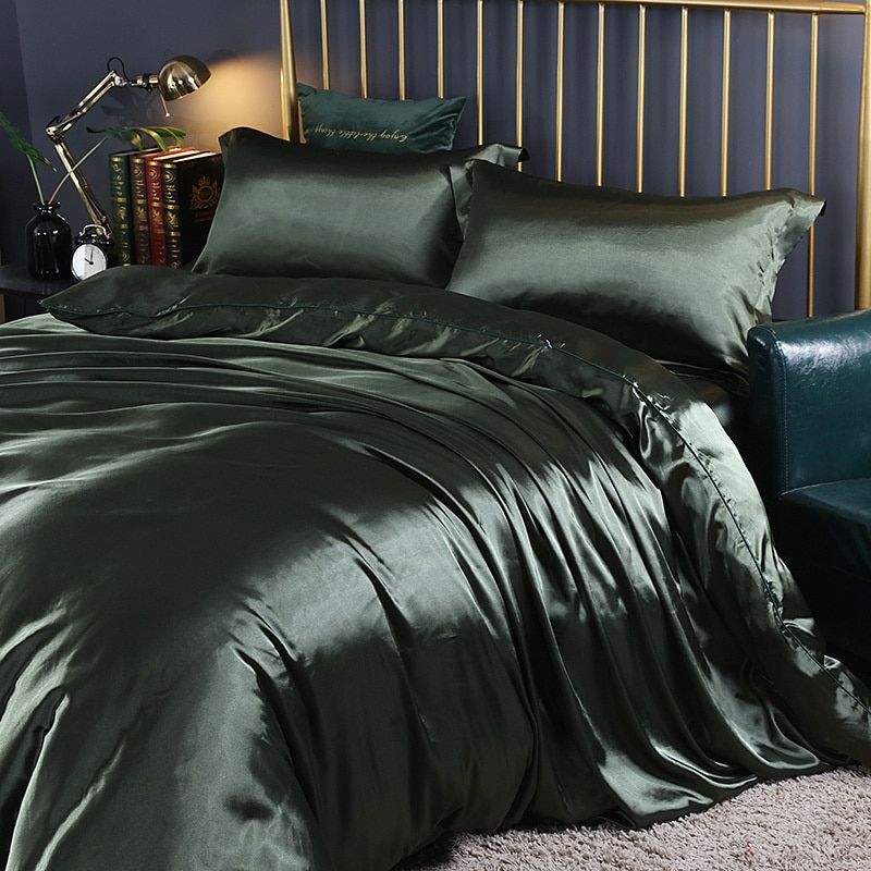 Luxurious Silk Comforter Bed Set