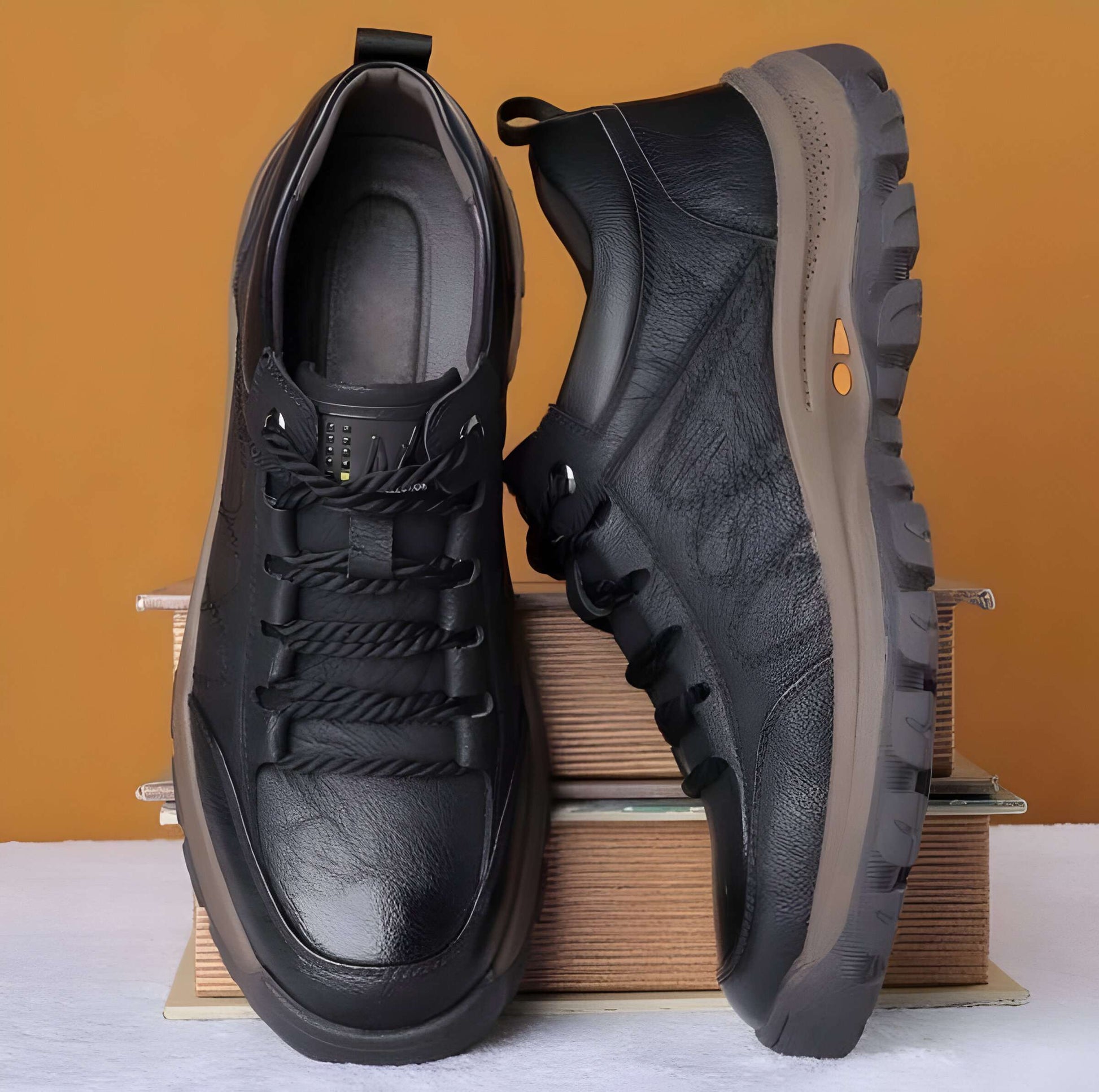 Comfortable Men's Leather Shoes with Arch Support - Luxicro
