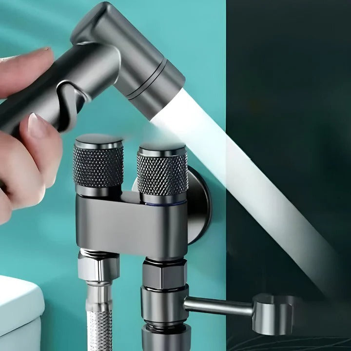 Hygienic Bathroom Bidet Spray Faucet for Easy Cleaning - Luxicro