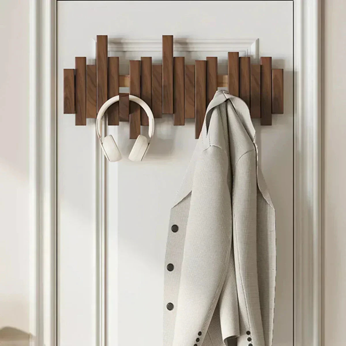 Modern Wood Entryway Shelf Organizer - Luxicro