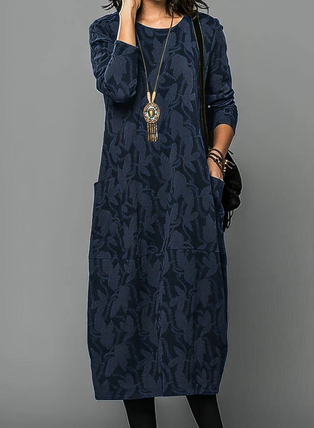 Cozy Women's Winter Dress with Round Neck and Soft Fabric