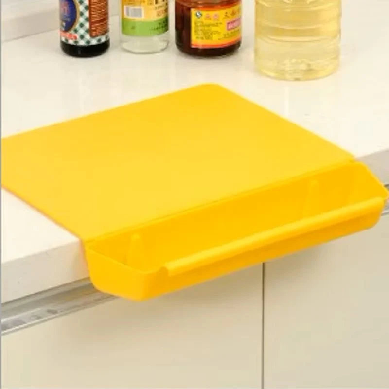2-Sided Wooden Cutting Board with Juice Tray