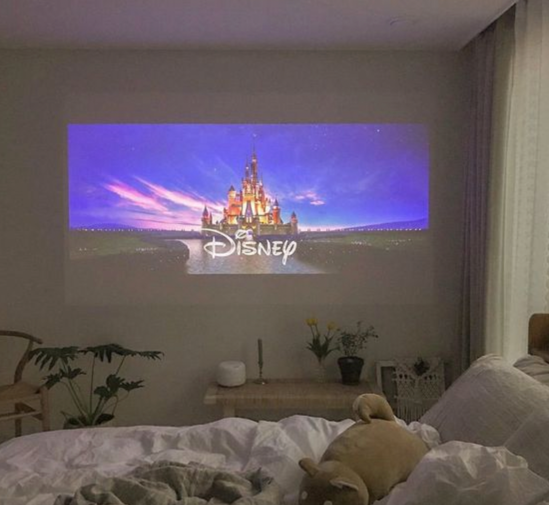 Portable Home Cinema Projector - Luxicro