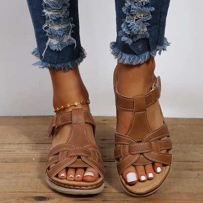 Comfortable Women's Supportive Strap Sandals - Luxicro