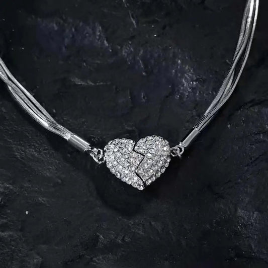 Cute Heart Pendant Magnetic Necklace - Luxicro