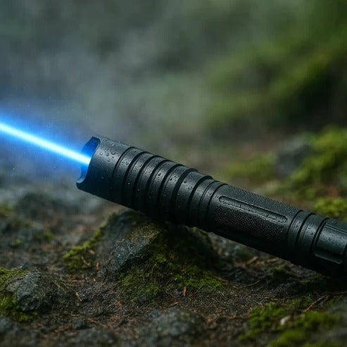 Powerful LED Flashlight Beam - Luxicro