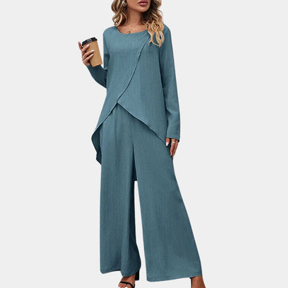 Stylish Women's Clothing Set