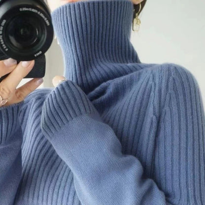 Soft Women's Turtleneck Cashmere Pullover