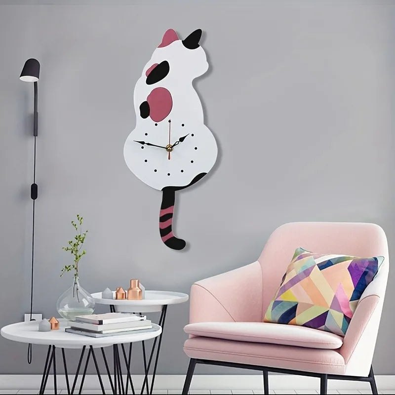 Cute Cat Round Wall Clock